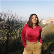 Studentessa universitaria offre ripetizioni